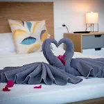 فيلة Santiago لاجاريس