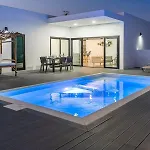 Santiago فيلة *