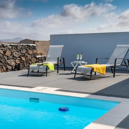 Santiago Villa Lajares